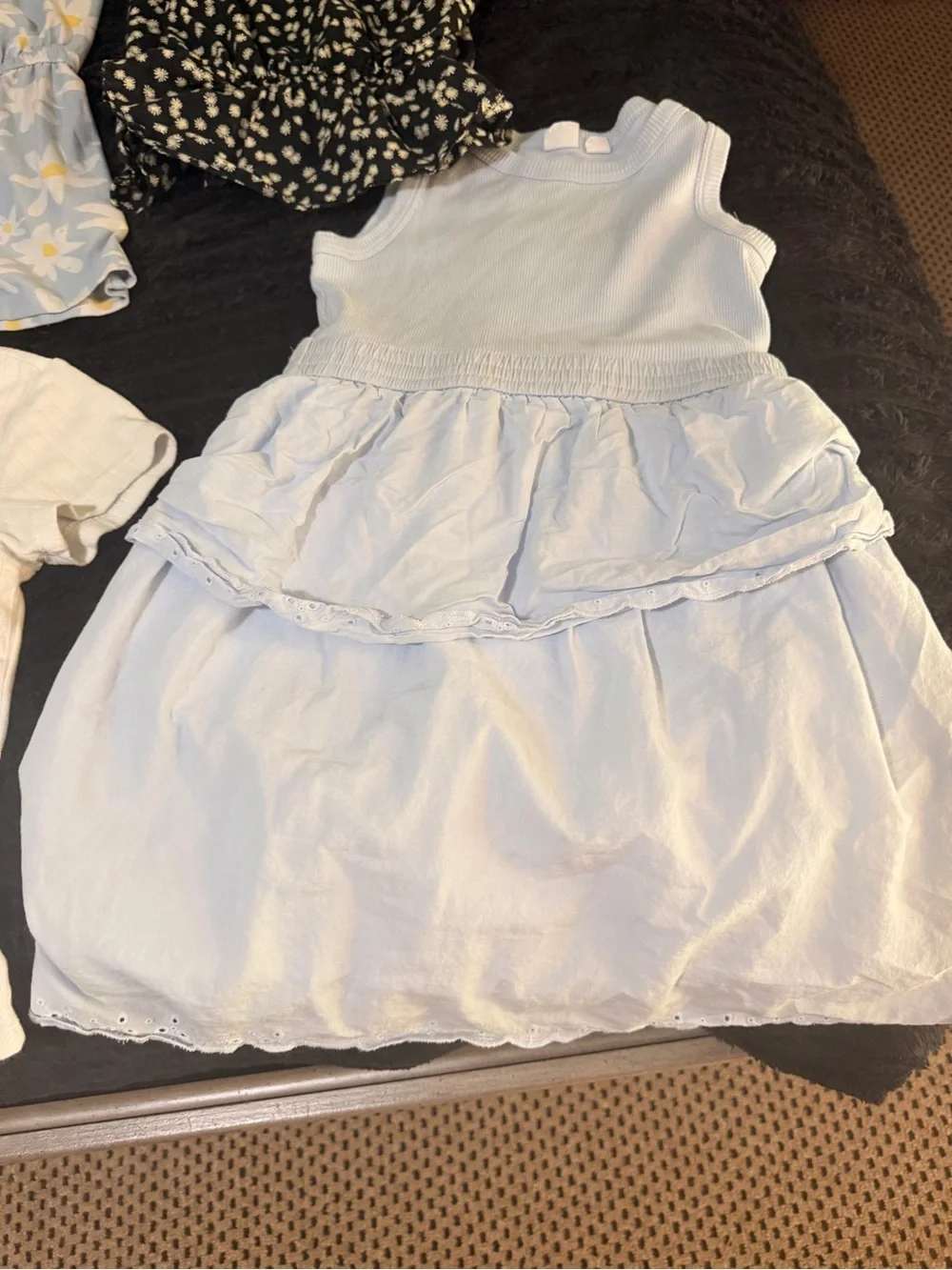 Girls summer clothes old navy, target, etc 15 pieces all medium or size 8